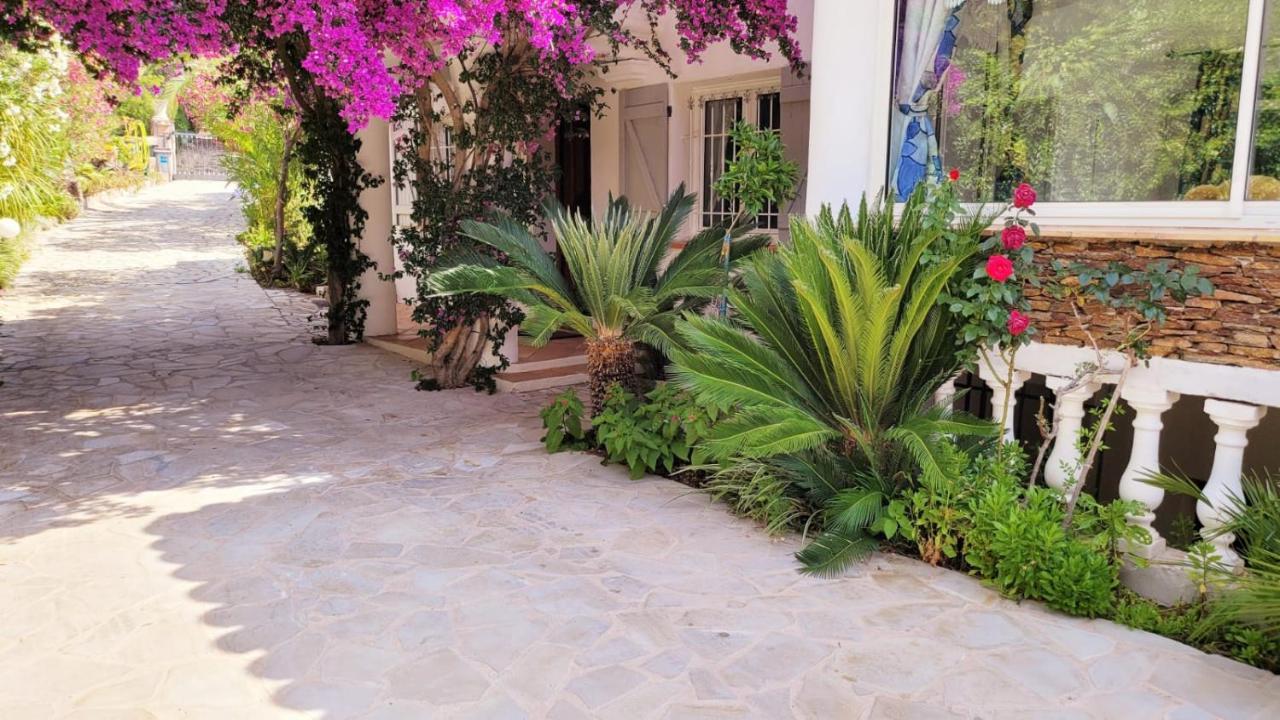 Villa Provencale A Sainte Maxime, Golf De Saint Tropez מראה חיצוני תמונה