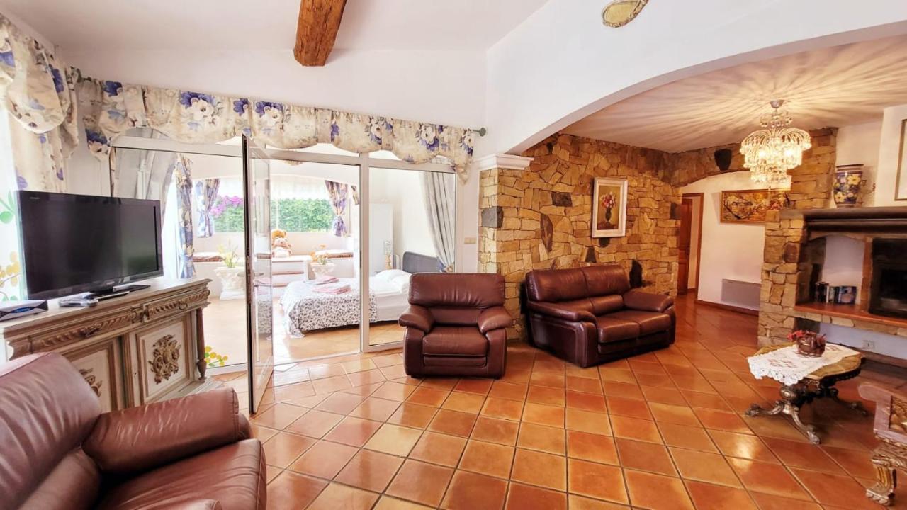 Villa Provencale A Sainte Maxime, Golf De Saint Tropez מראה חיצוני תמונה